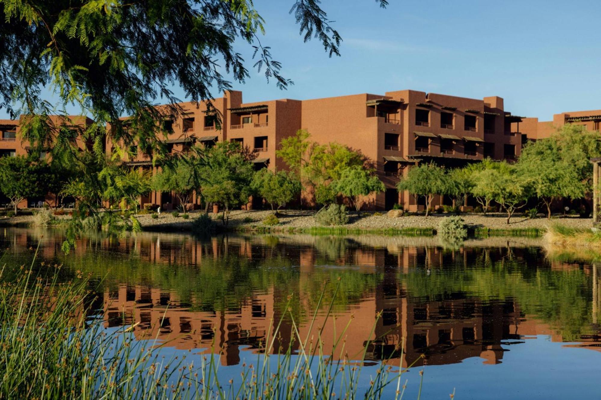 Sheraton Grand At Wild Horse Pass 4*